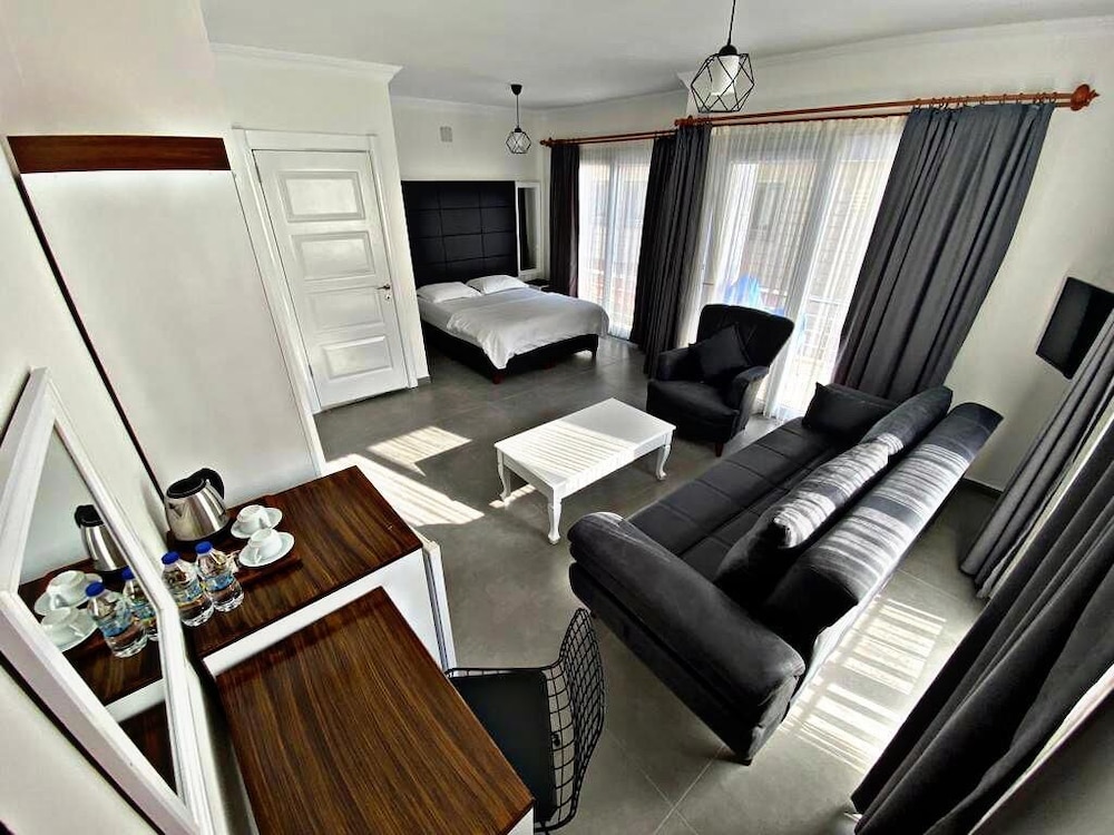 Lotus Boutique Hotel 30/42