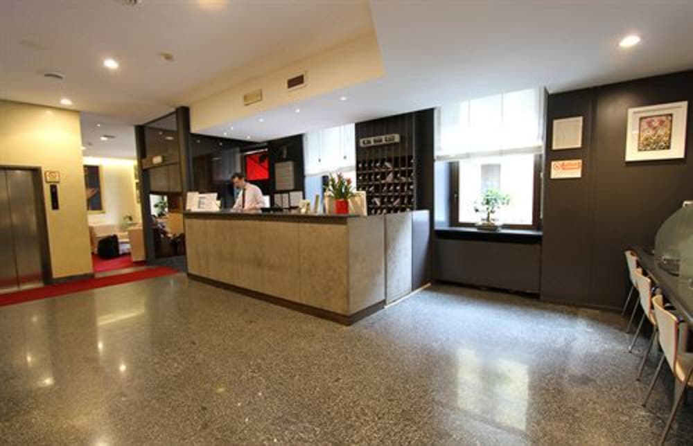 Club Hotel Milan 6/55