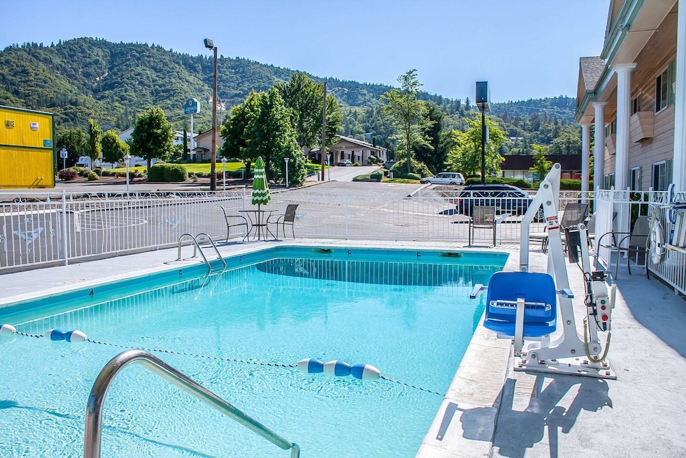 Quality Inn Grants Pass, OR 50/59