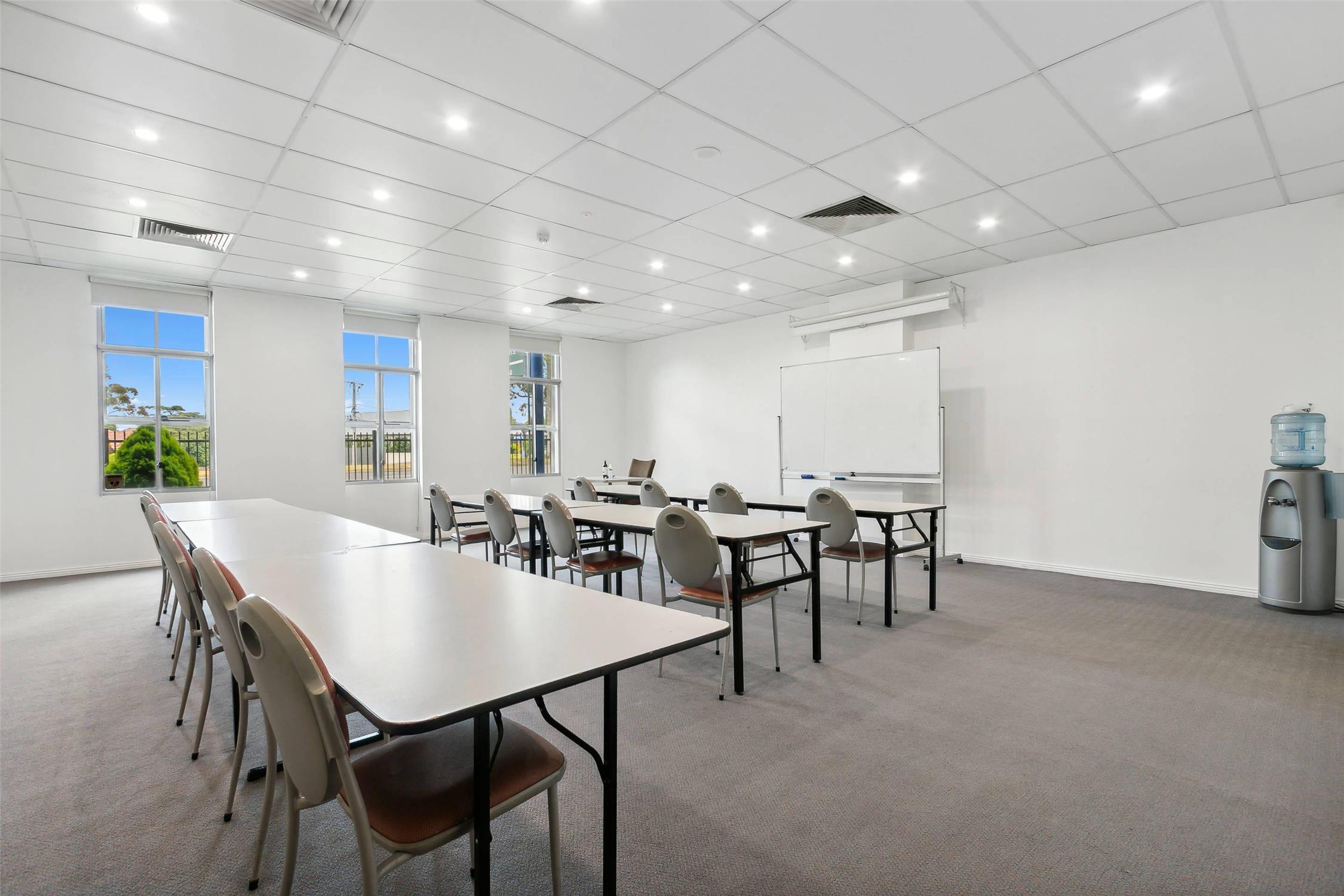 Comfort Hotel Dandenong 22/29