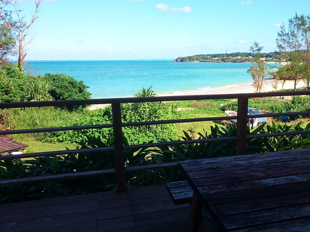 Private Beach House 21/29