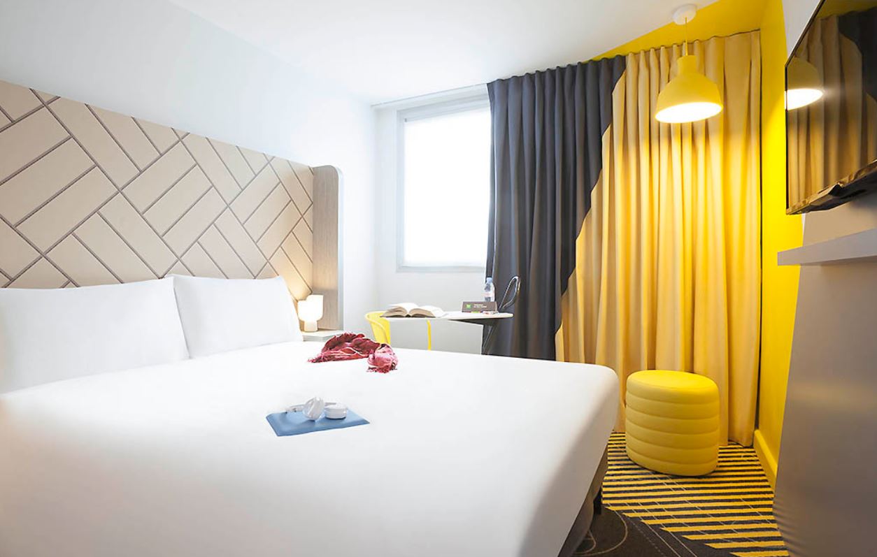 STANDARD, DOUBLE BED