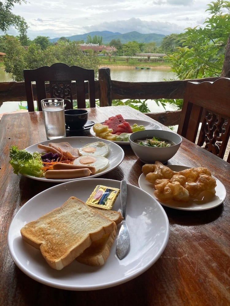 Timberland And Fruit Resort 36/50