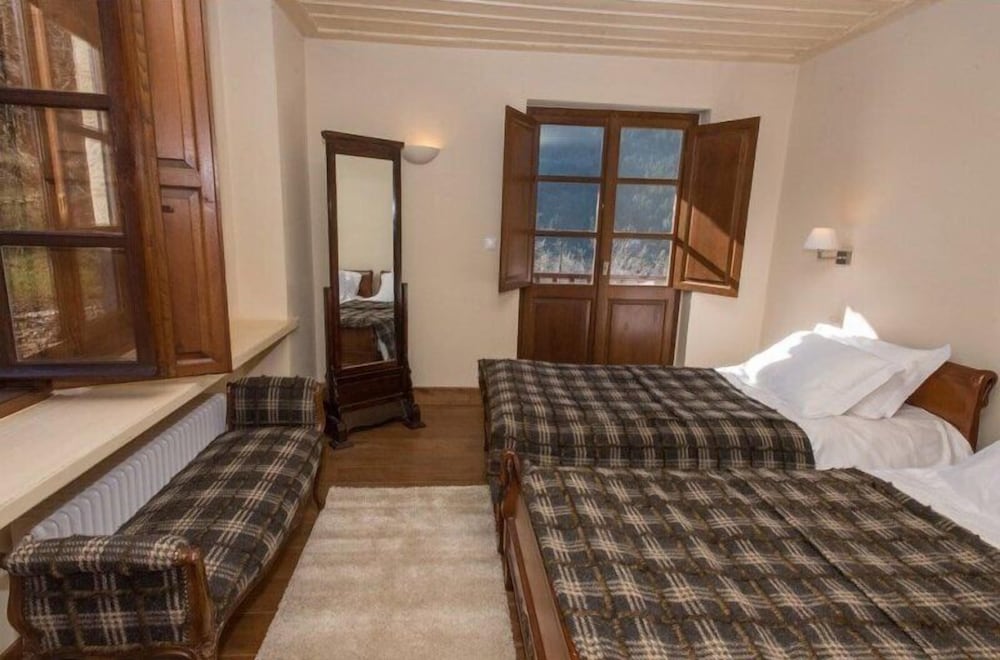Epoches Luxury Suites 22/50