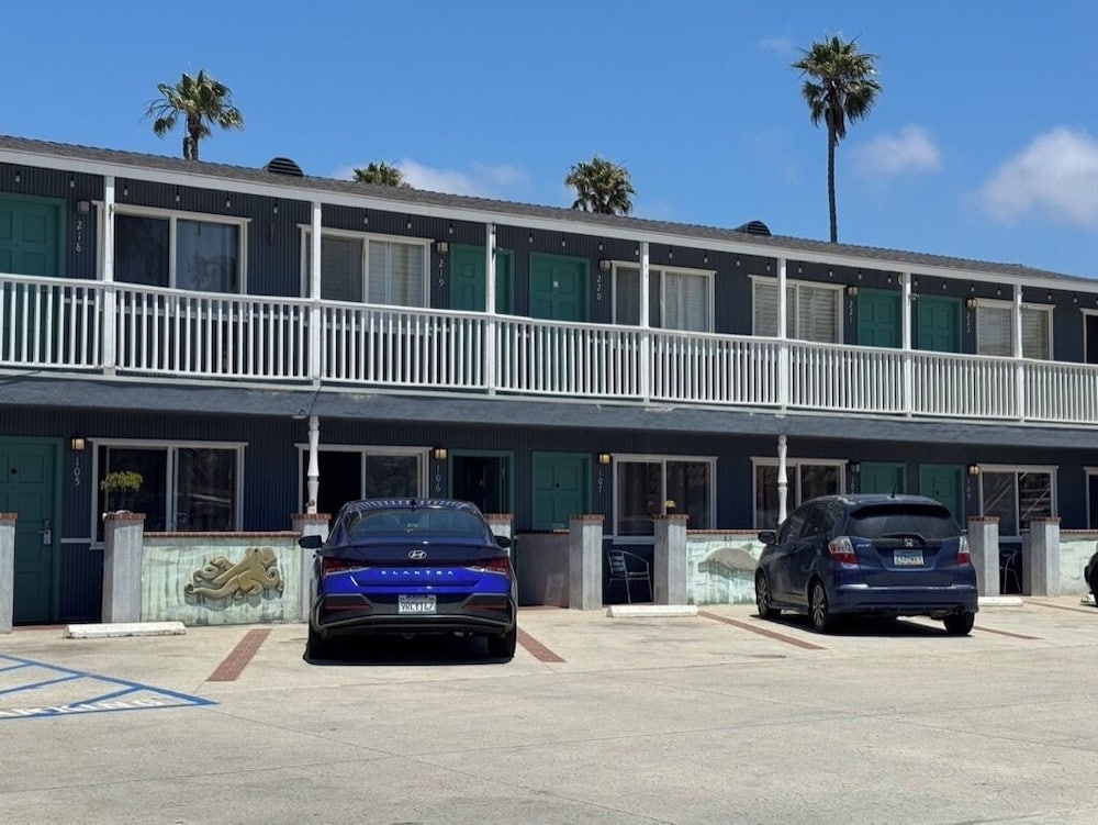 Shores Inn 5/50