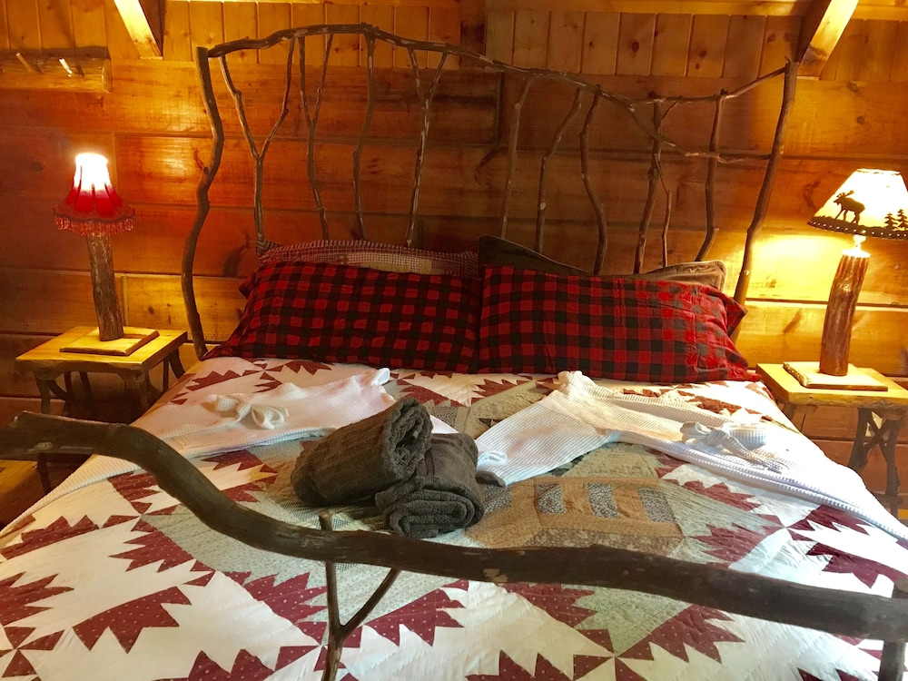 Gatlinburg Adventure Cabins 3/48