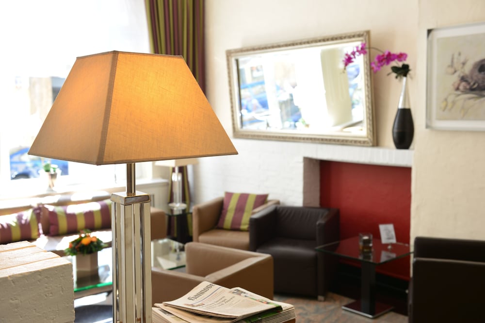 Fruehlings Hotel 24/42