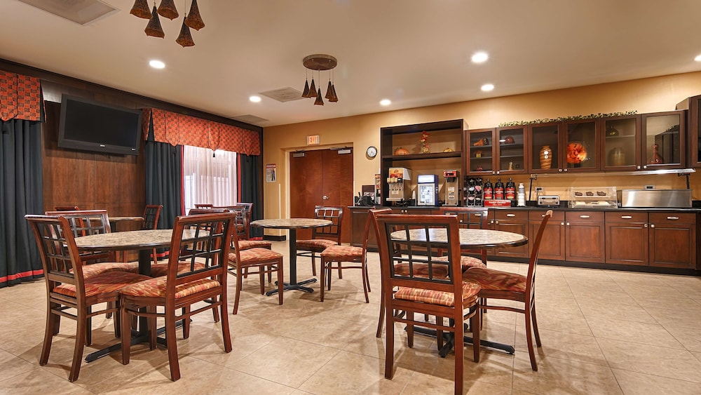 Best Western Plus Jacksonville West 15/18