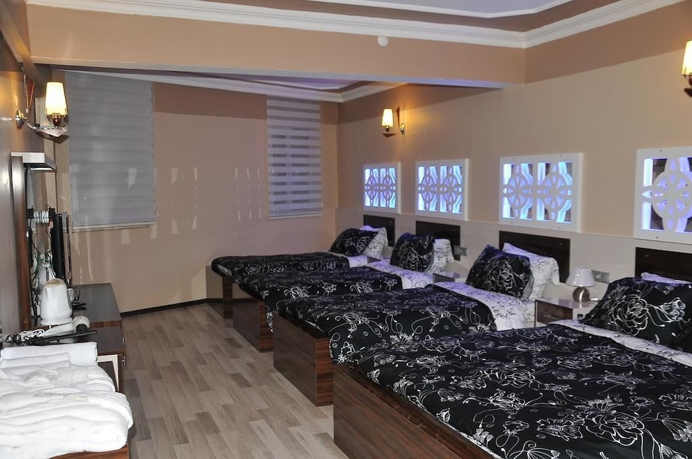 Ozbay Hotel 27/50