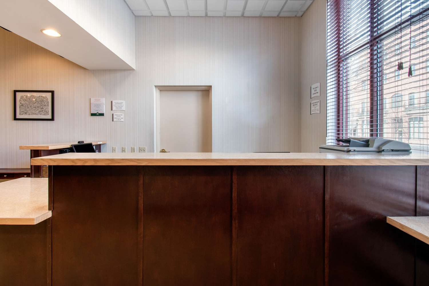 University Hotel & Suites Shippensburg, Trademark by Wyndham 1/9