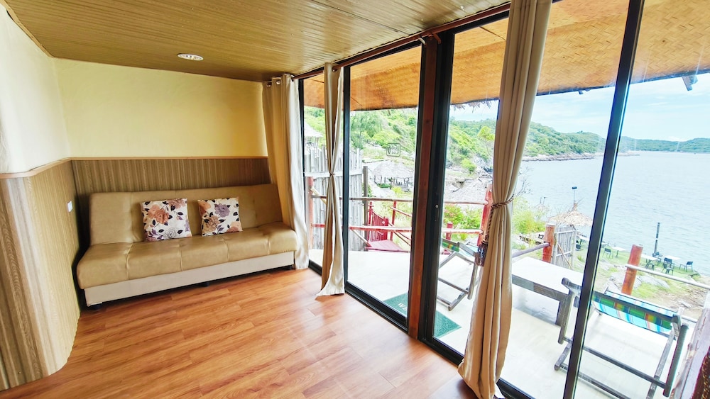 Paree Hut Resort Koh Sichang 25/43