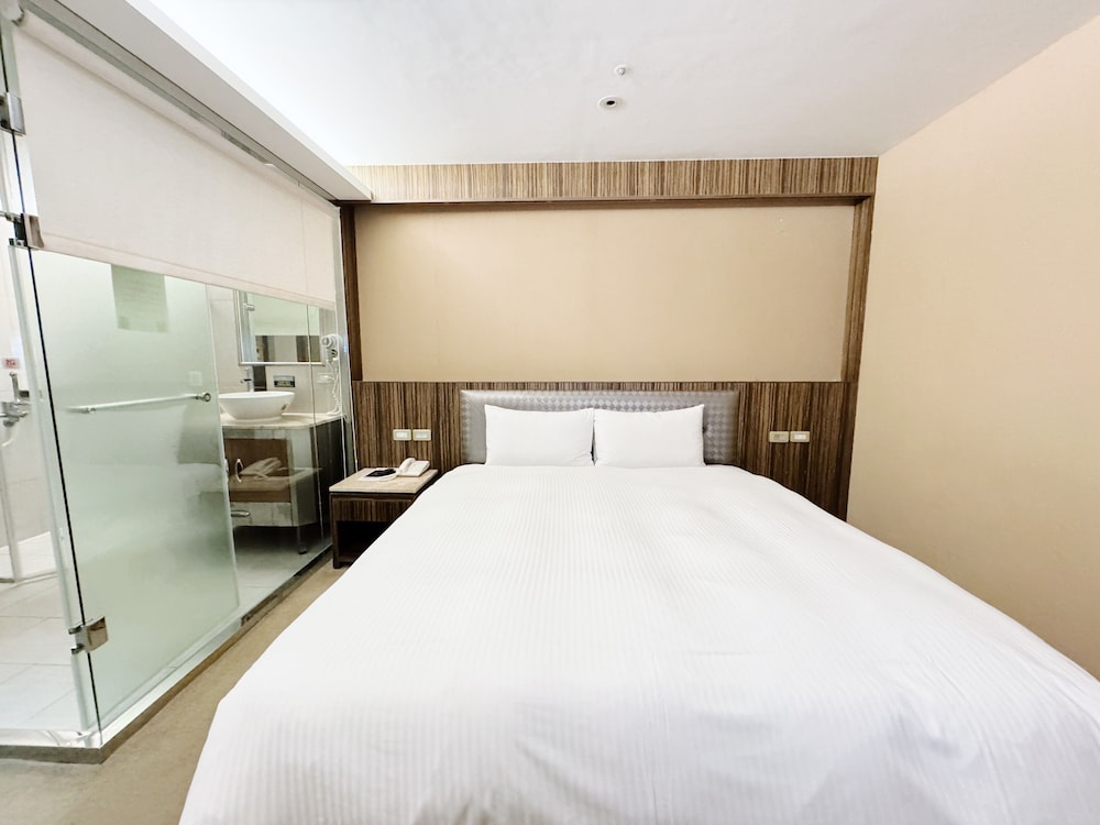 BASIC, DOUBLE BED