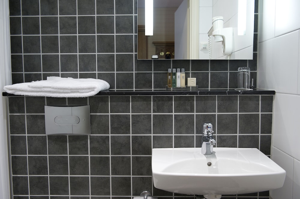 Hotel Bishops Arms Koping 55/60