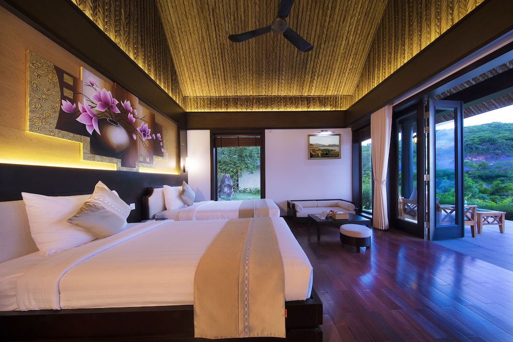 Hon Tam Resort 48/69