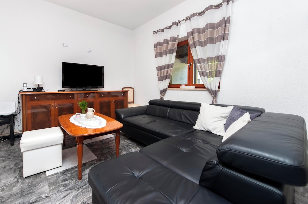 APARTMENT SENA 37/50