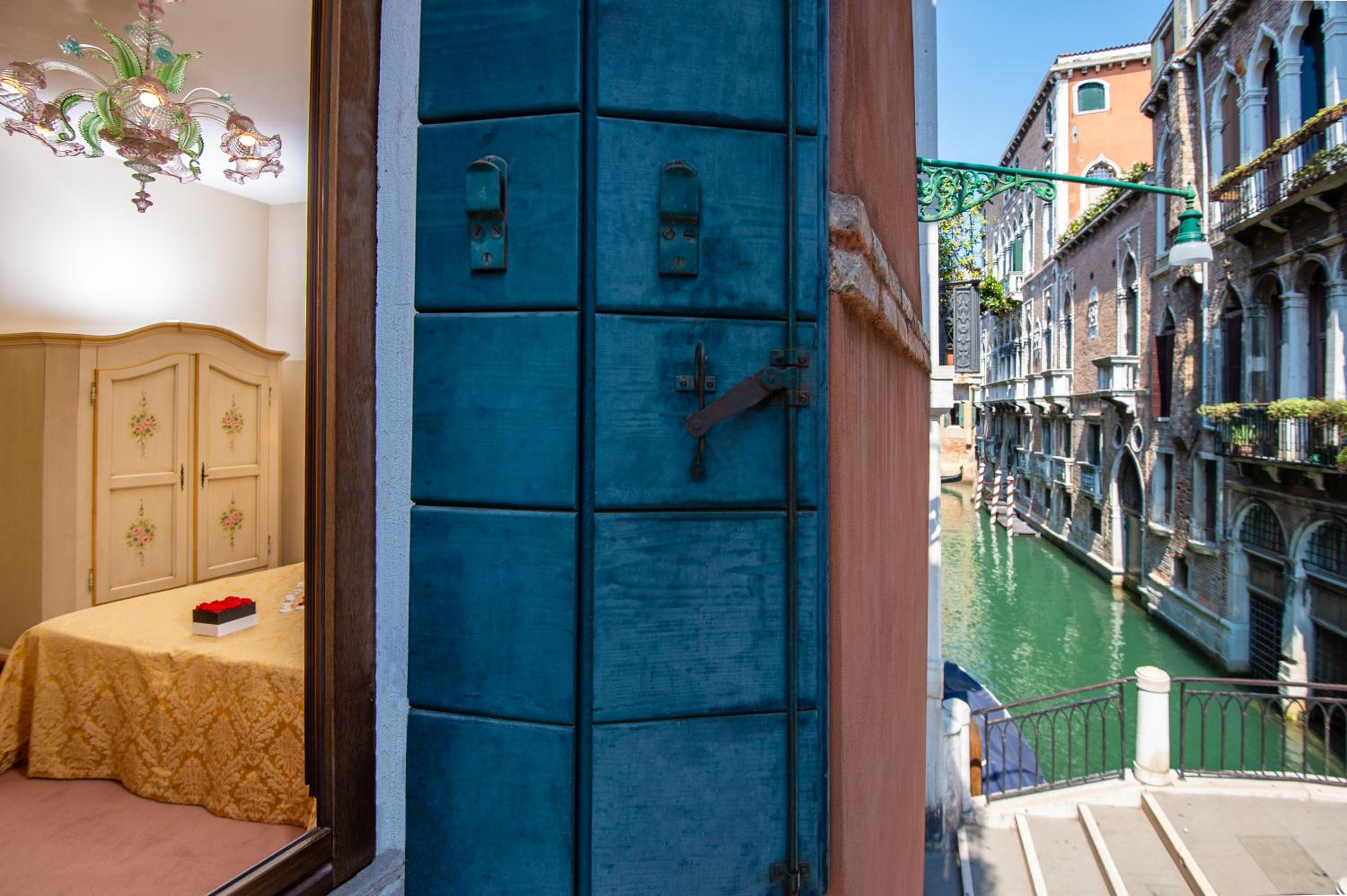 Hotel Mercurio 3/56