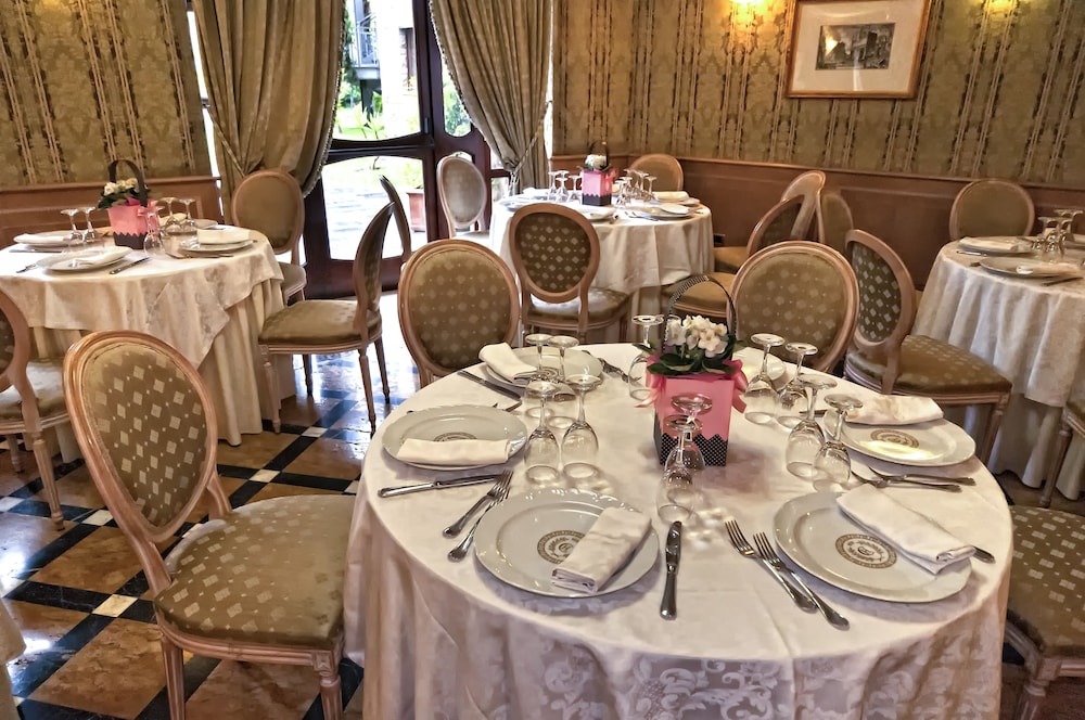 Hotel Cilicia 45/51
