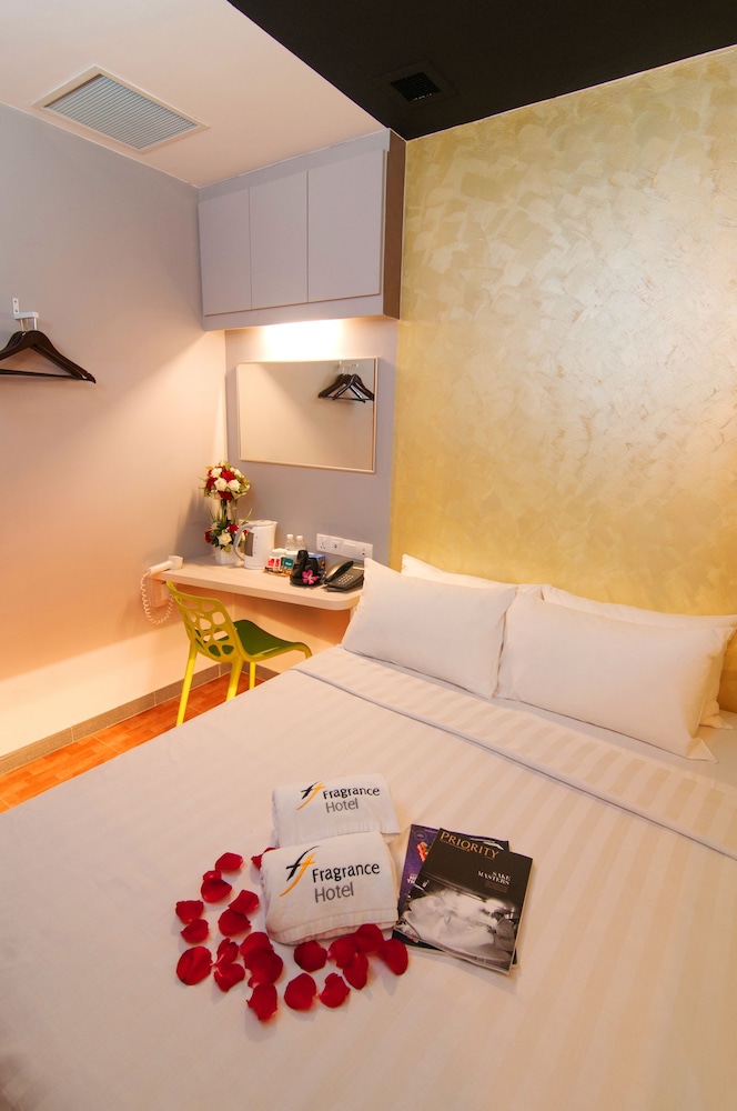 Fragrance Hotel - Rose 25/53