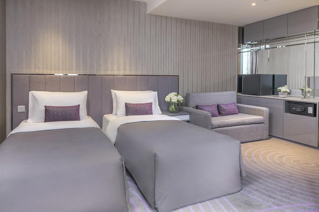 Family Room with Sofa Bed