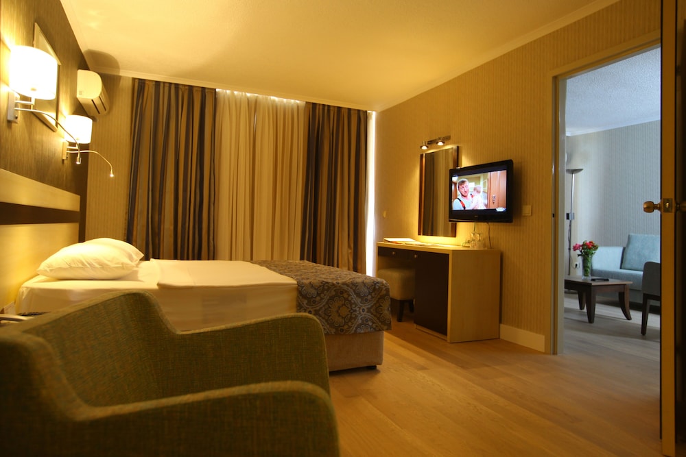 A11 Hotel Obakoy 18/49
