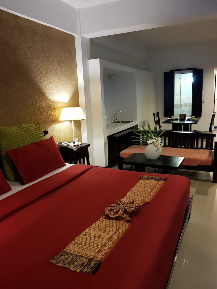 Siam Piman Hotel 31/72