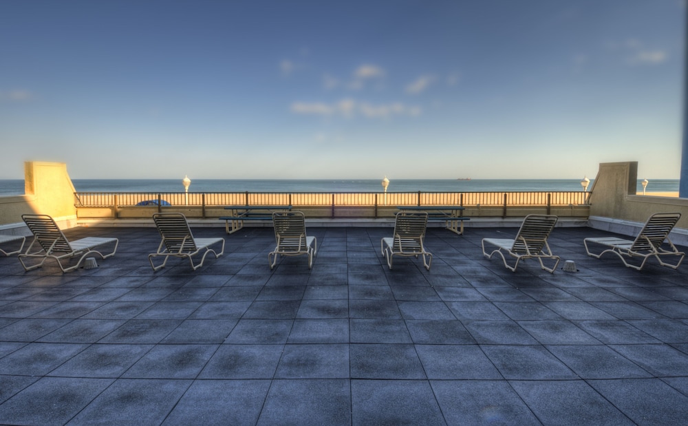 Boardwalk One 43/48