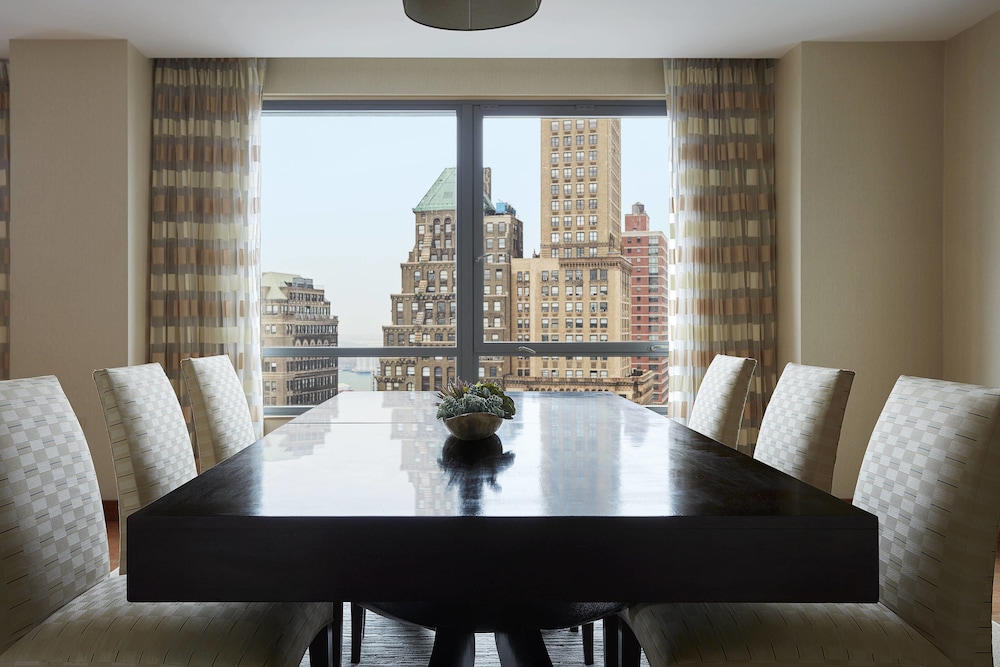Marriott At the Brooklyn Bridge 38/54