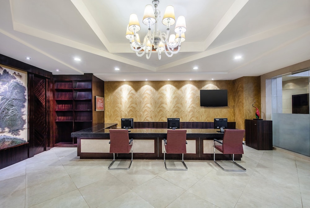 Crowne Plaza Foshan 7/76