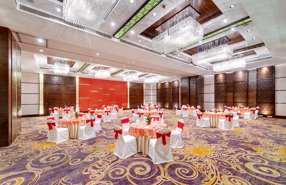 Pride Plaza Kolkata 36/64