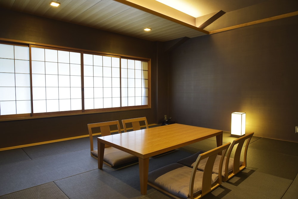 Shioyu Naginoto 28/50