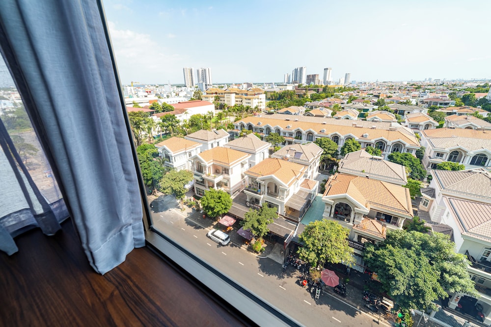 Midtown Premium Apartments 34/40