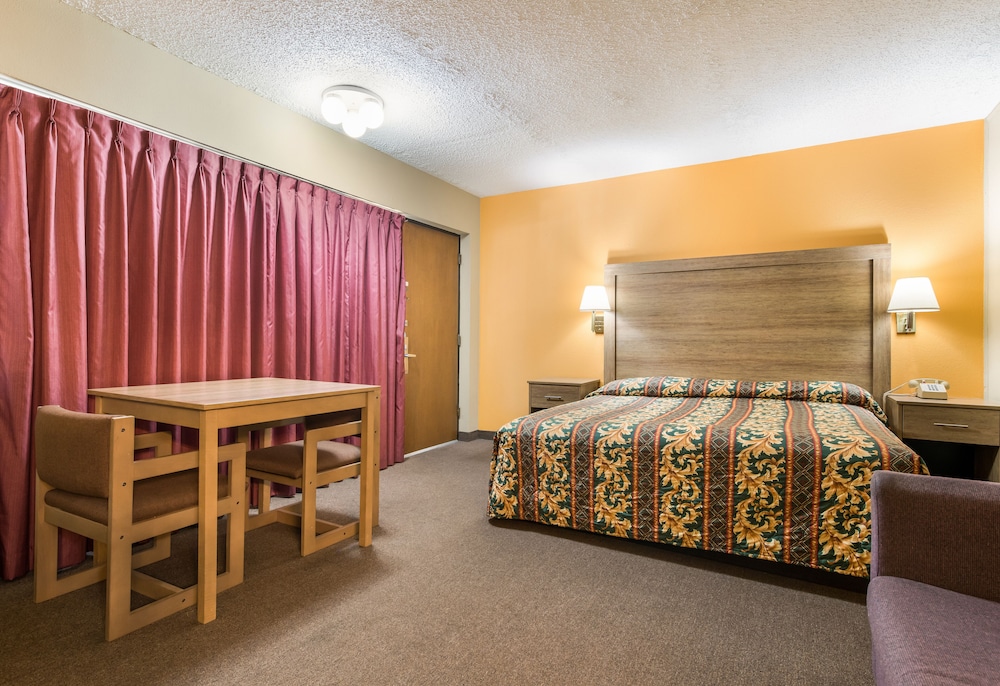 The Wander Hotel, a Ramada by Wyndham 11/52