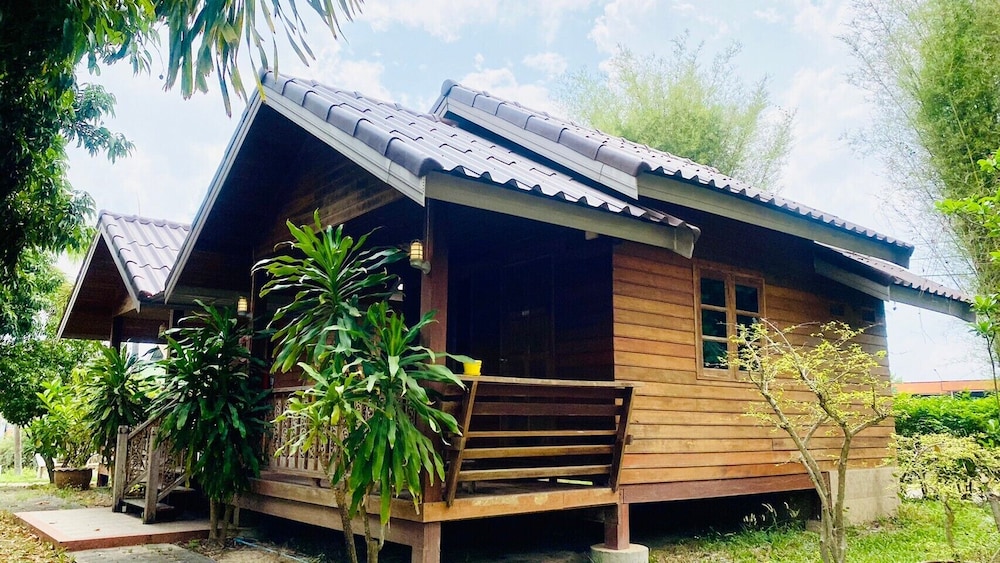 Phuphan Park Hotel 1/50
