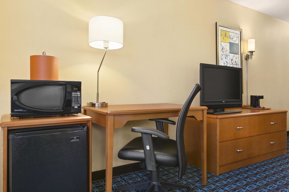 Fairfield Inn Suites Mankato 31/32