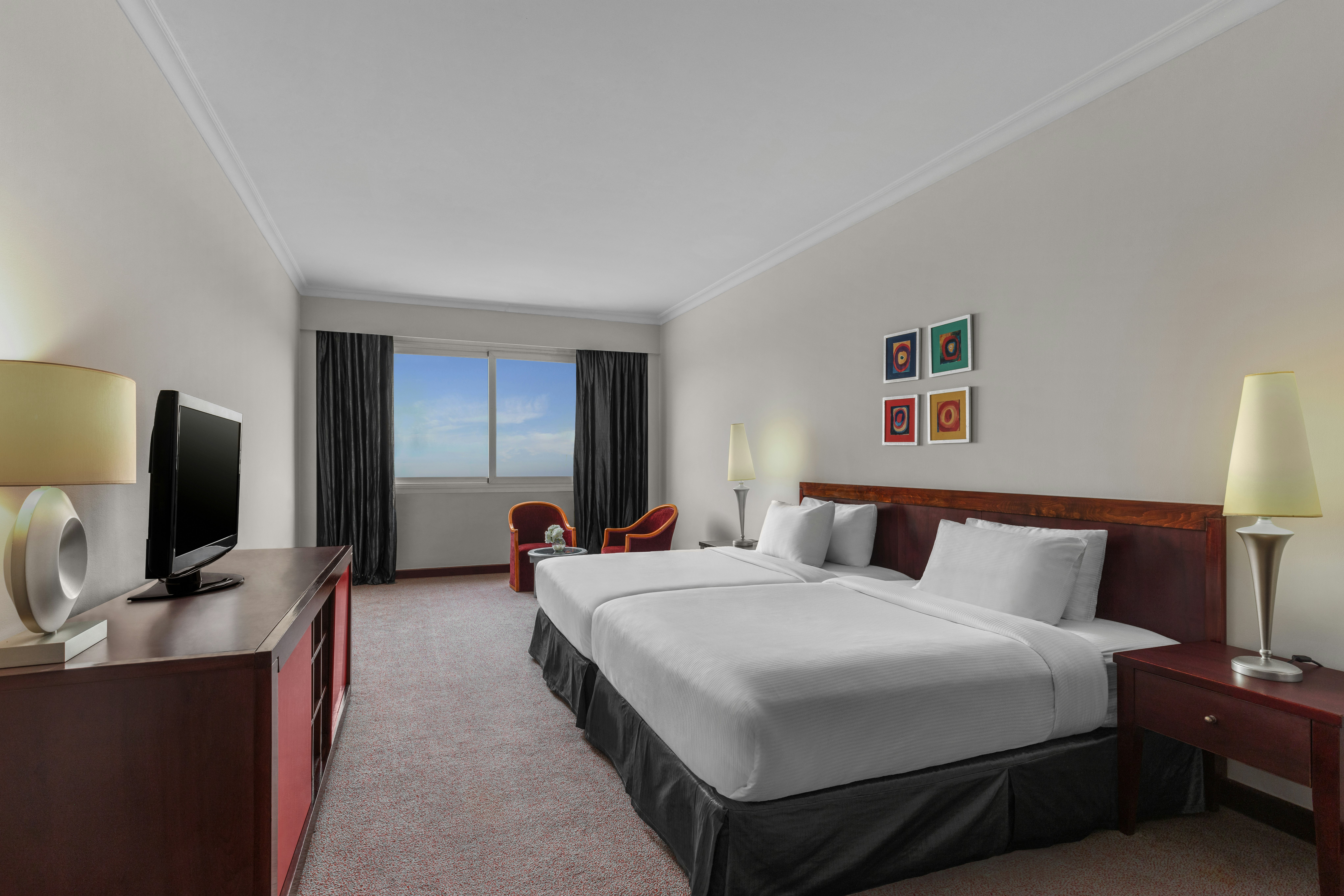JUNIOR SUITE, EXECUTIVE