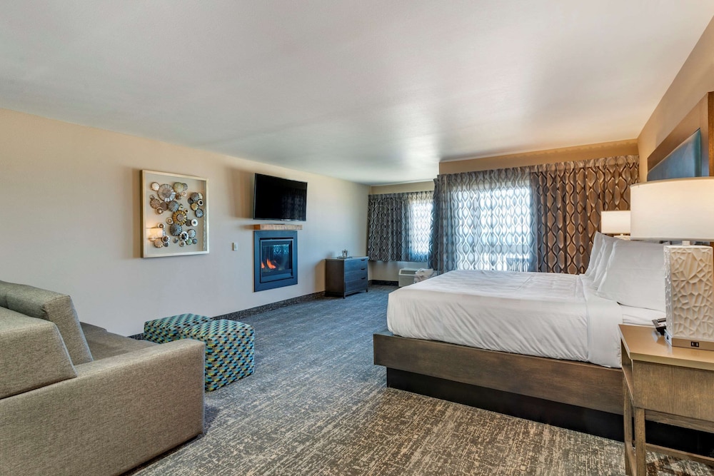 Lincoln Sands Oceanfront Resort, Ascend Hotel Collection 25/69