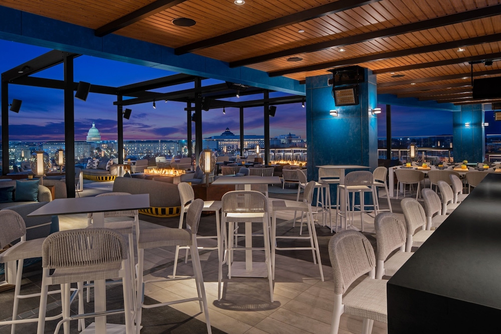 AC Hotel by Marriott Washington DC Capitol Hill Navy Yard 38/50