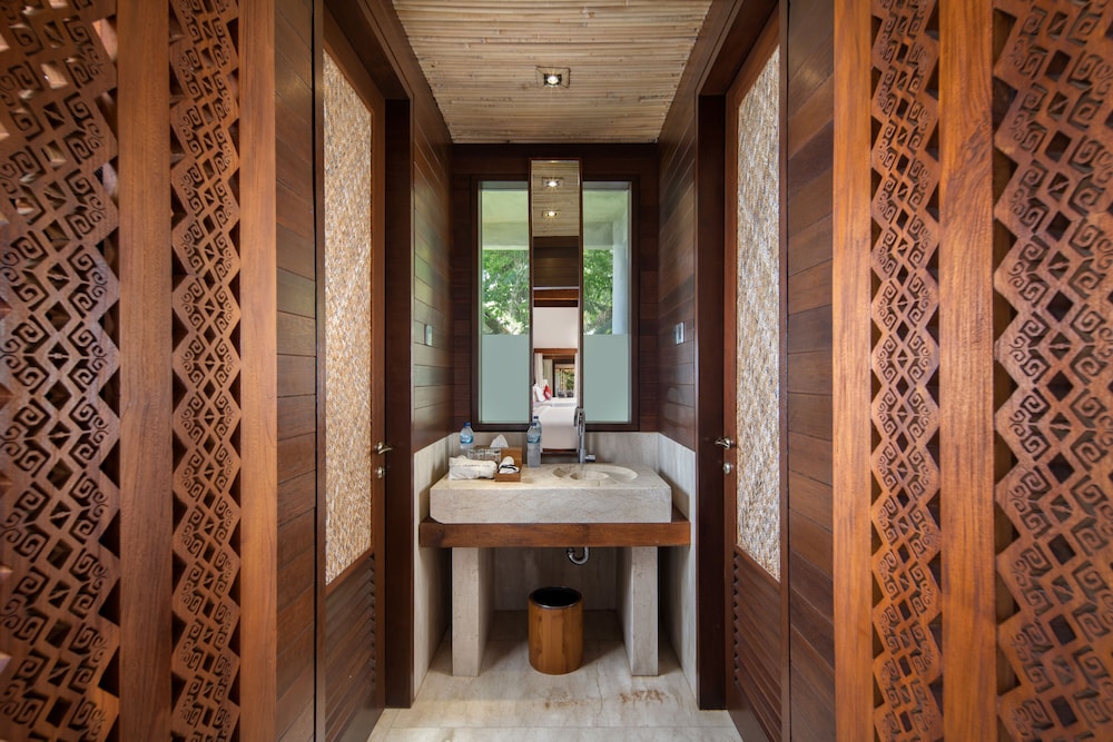 Lelewatu Resort Sumba 61/63