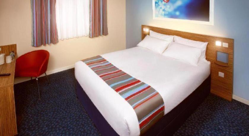 Travelodge Halkyn 6/13