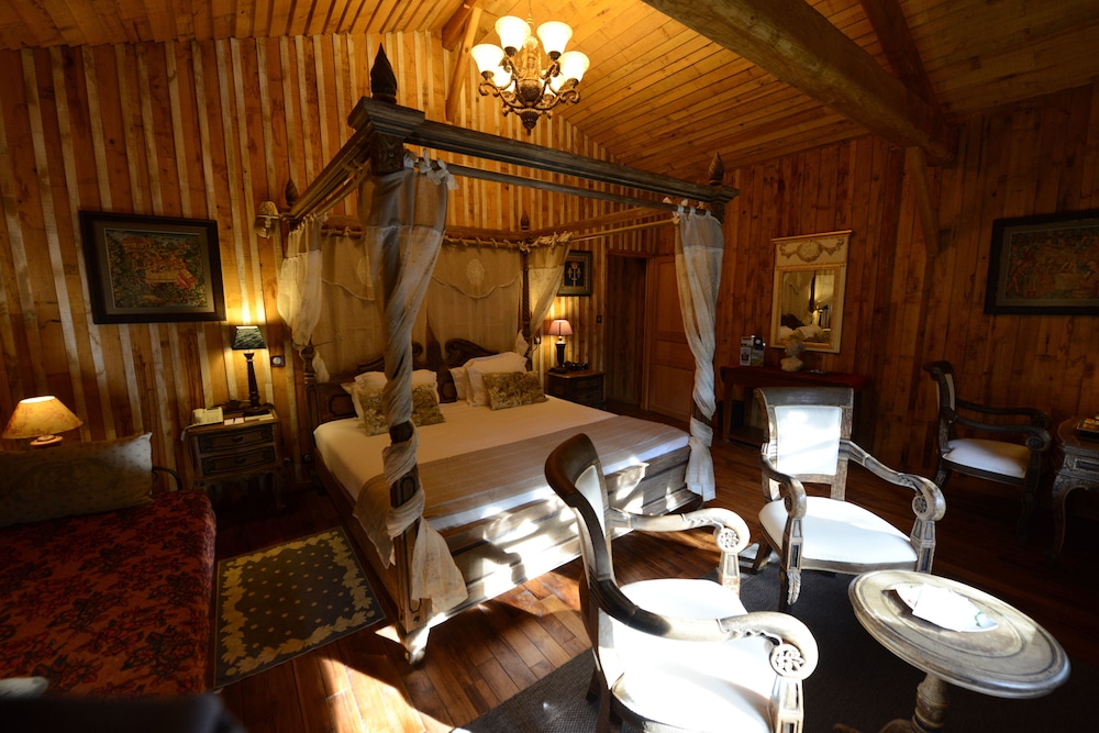 Chateau Hotel le Boisniard 32/50