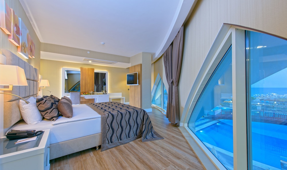 Asia Beach Resort & Spa Hotel 13/74