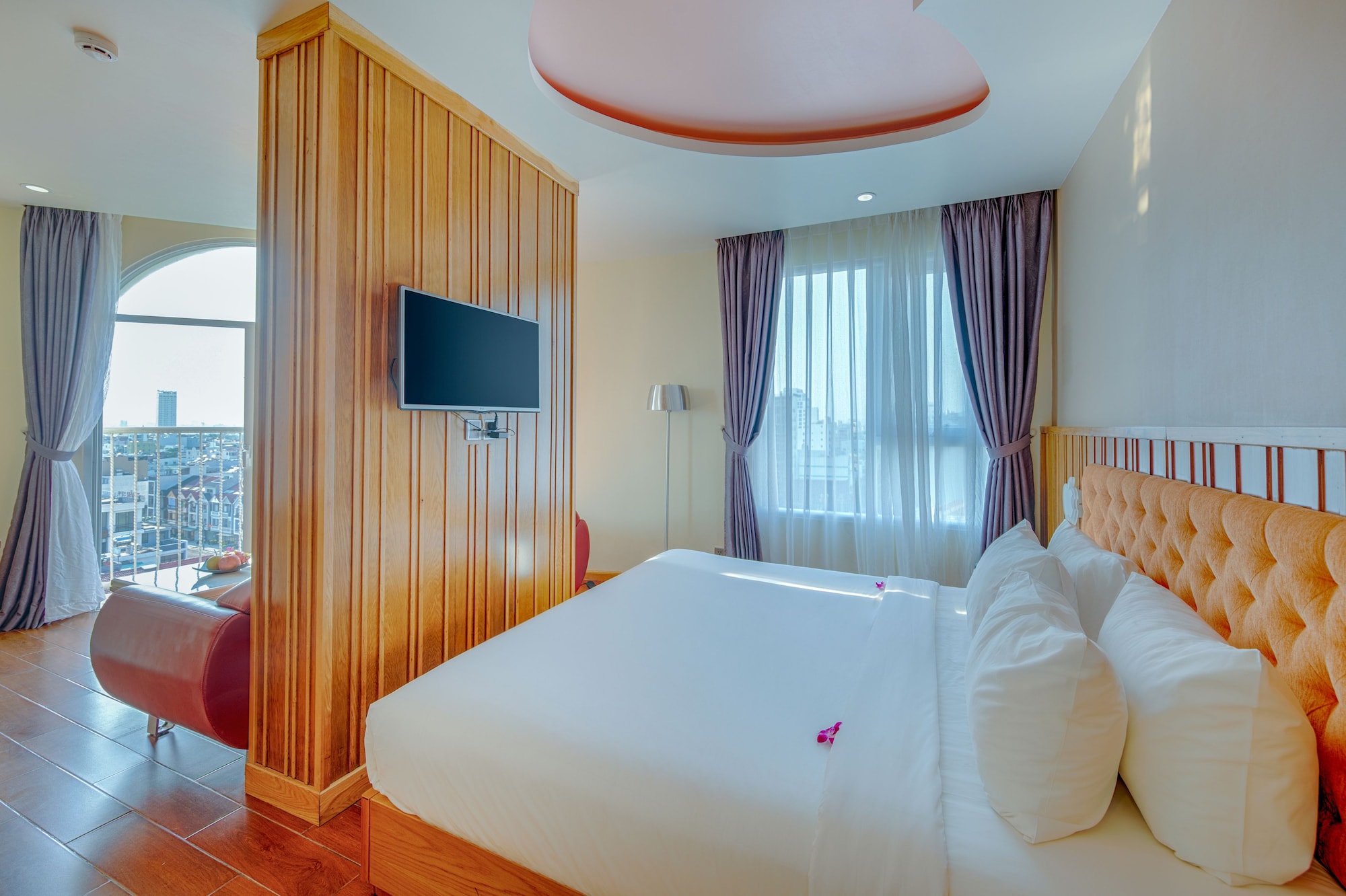 LUXURY, SUITE, CITY VIEW, BALCONY