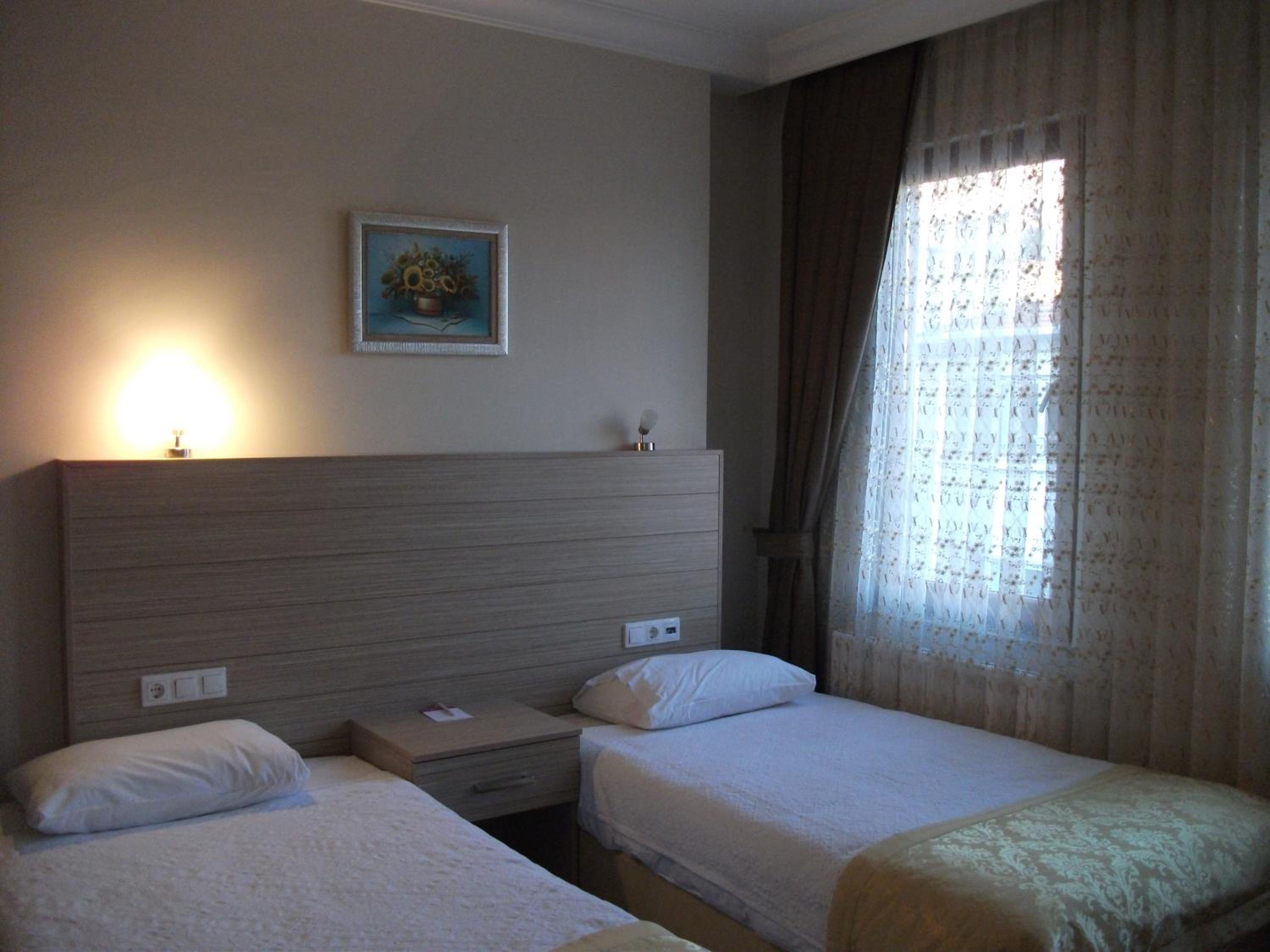Solis Hotel 8/23