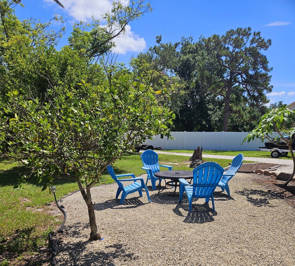 Paradise Cove at Lemon Bay 61/71