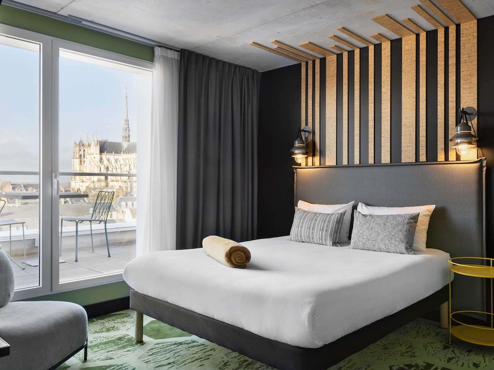 Ibis Styles Amiens Centre 24/76