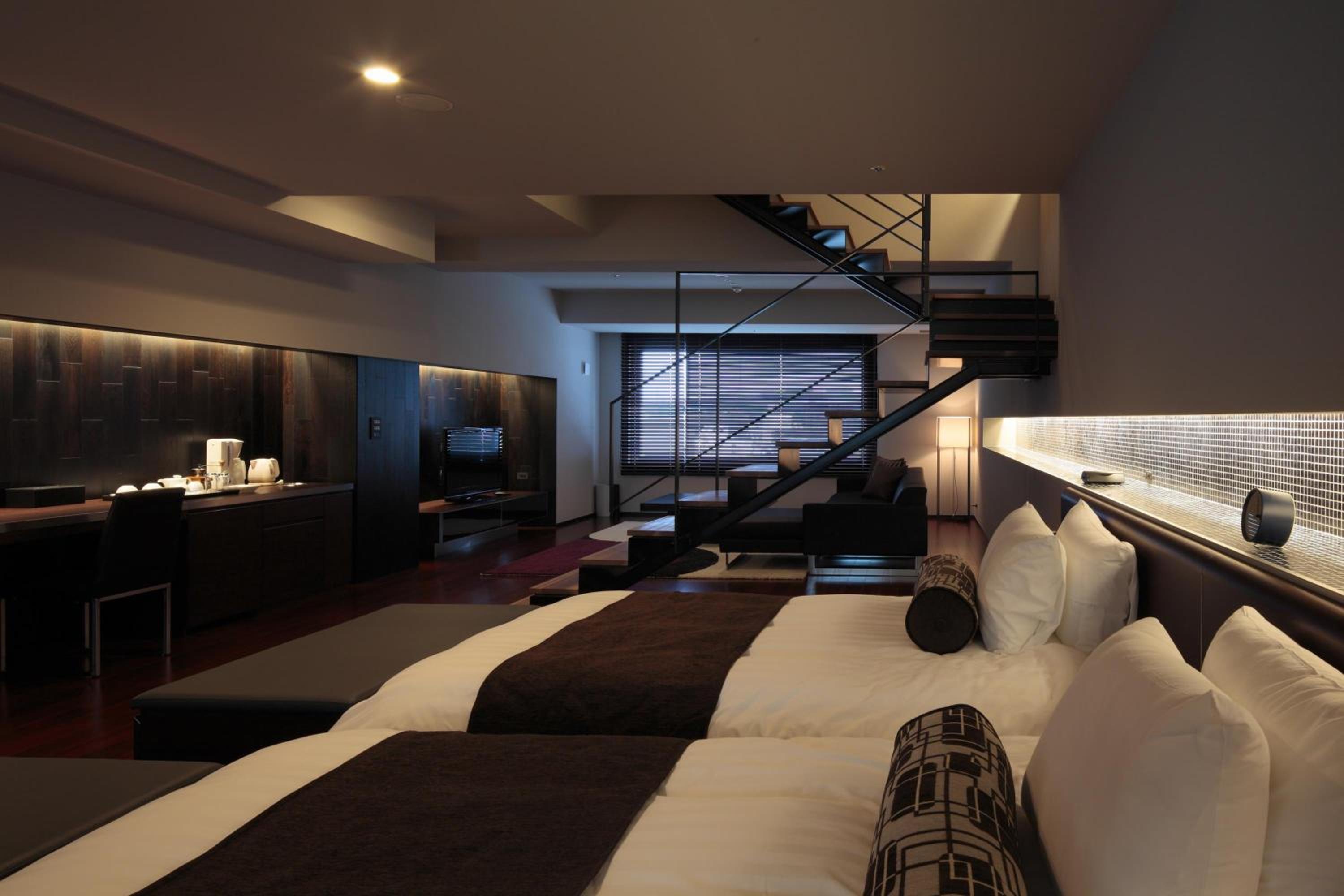 SUITE, HOT SPRING BATH