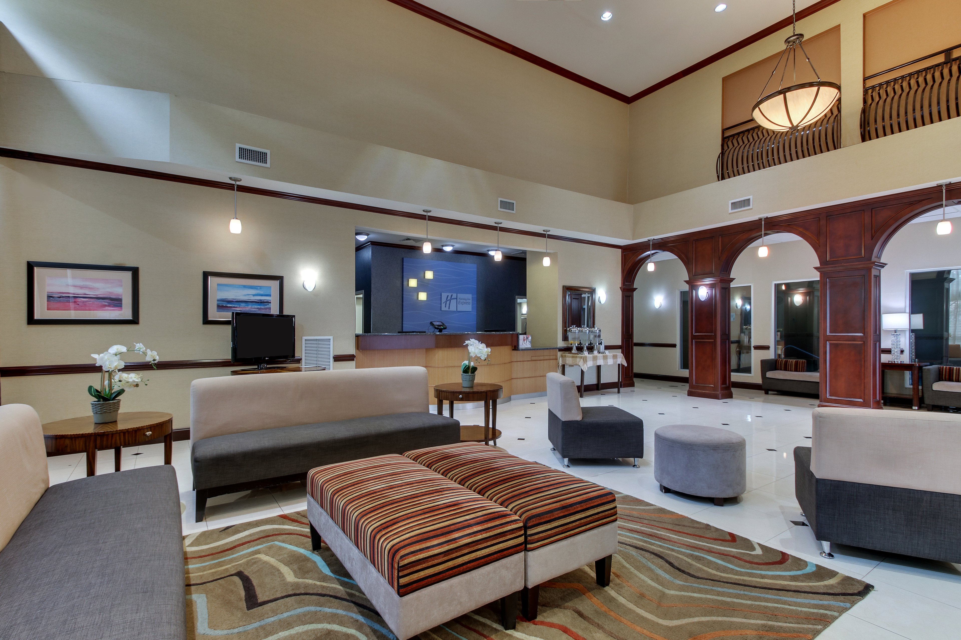 Holiday Inn Express And Suites Allentown West Ex Bw Plus Allentown Inn Suites 33/52