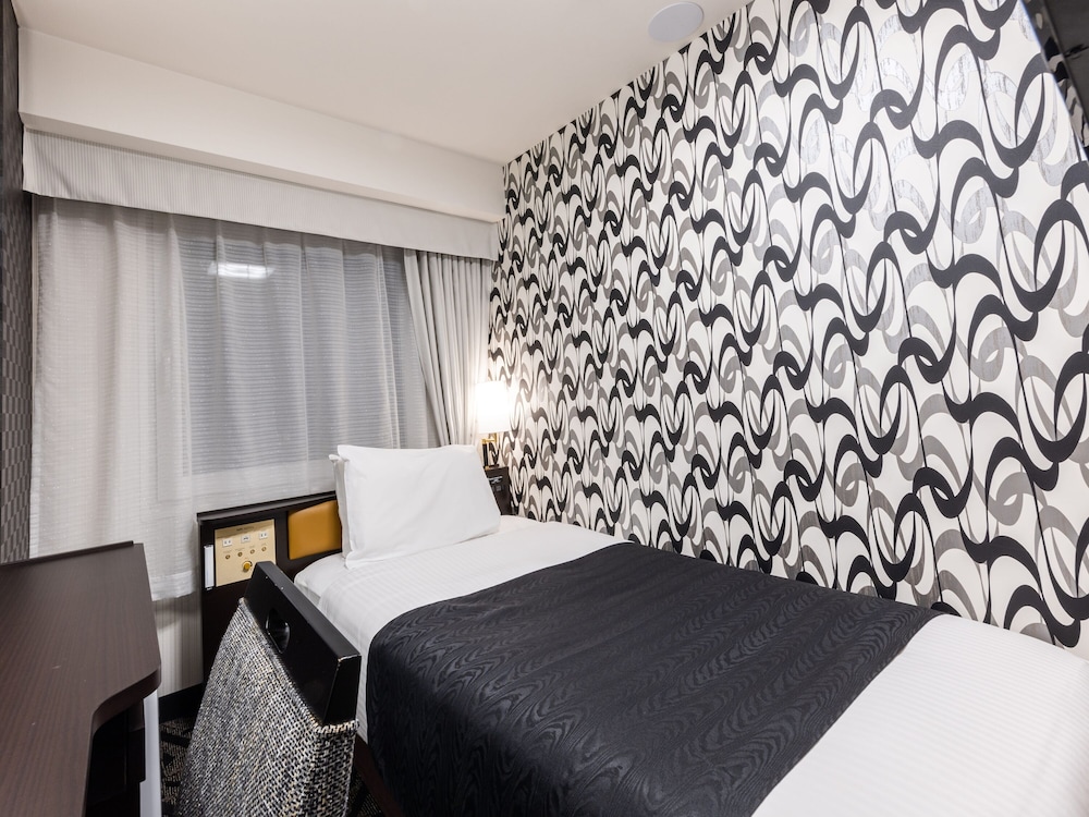 ROOM, SINGLE, SINGLE BED