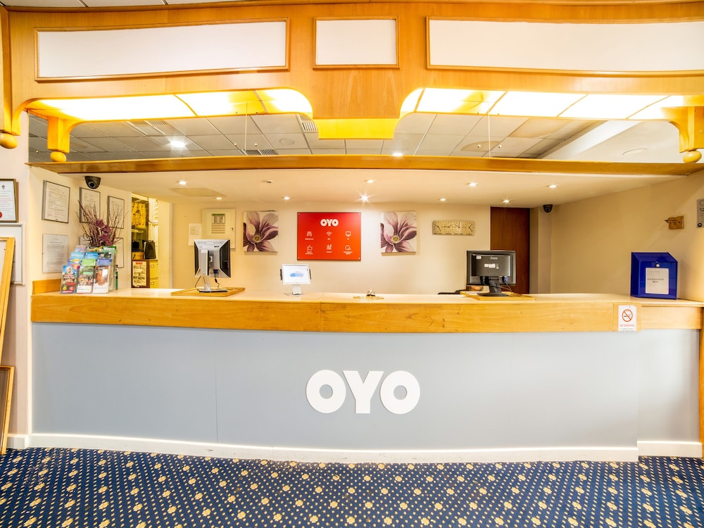OYO The Chiltern Hotel 6/45