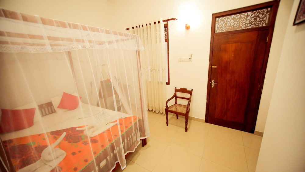 Frangipani Motel 17/46